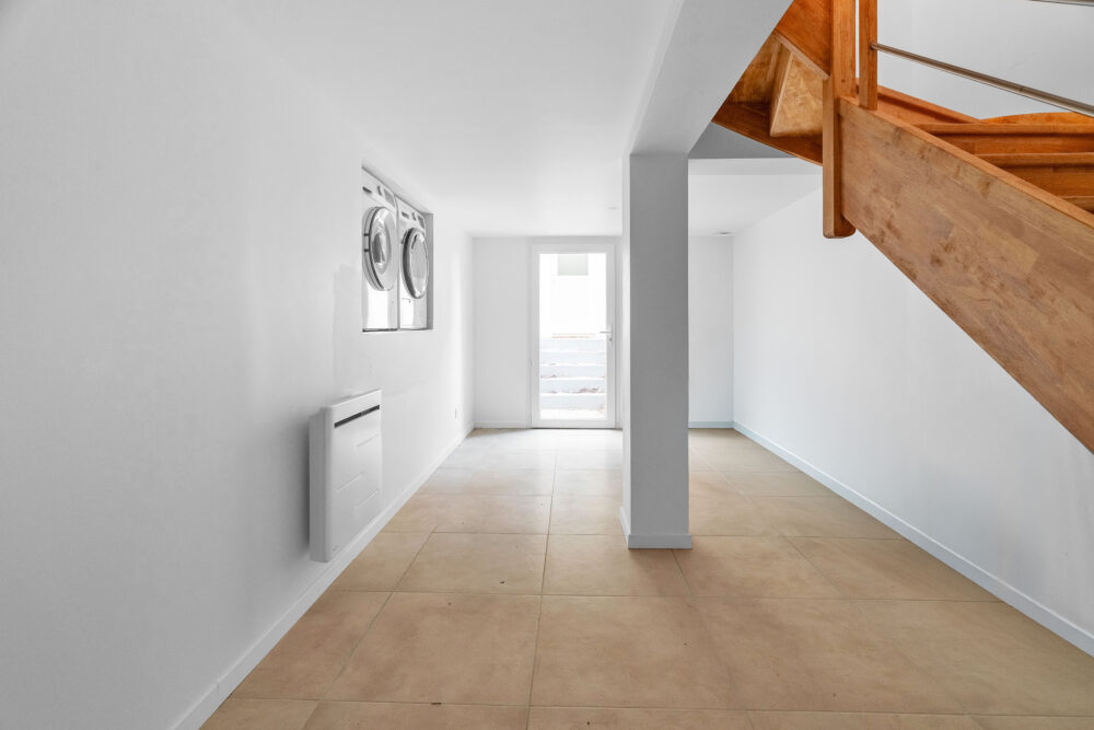 HOME CONCEPT-Villas Coli-Maison rénovée Pret à Vivre-M121