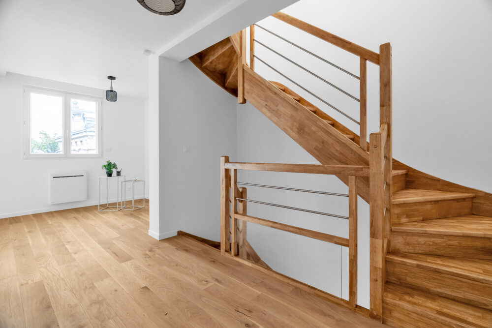 HOME CONCEPT-Villas Coli-Maison rénovée Pret à Vivre-M18